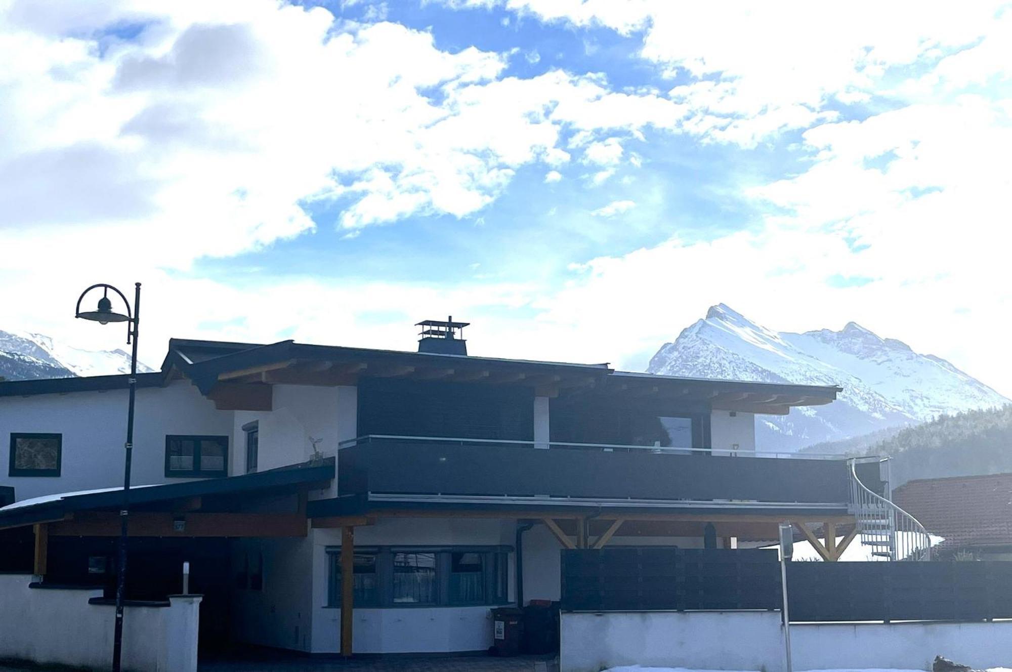 Haus Rabensteiner Daire Scharnitz Dış mekan fotoğraf